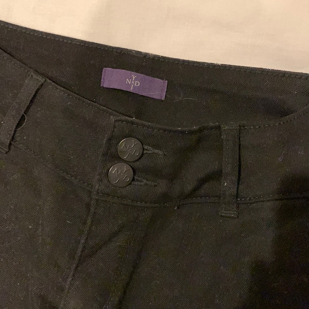 NYDJ Size2 Black Jeans 29.5” long, Good condition see photos